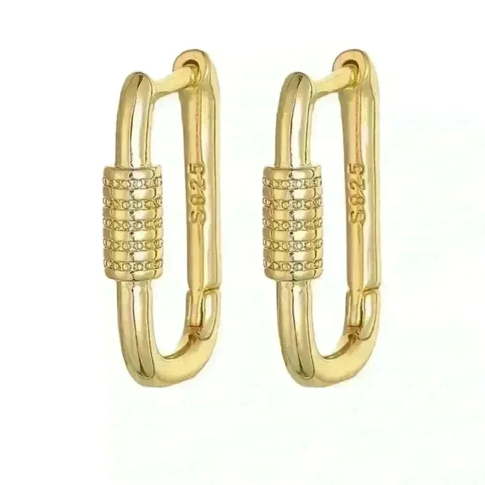 Gold Oval Hoop Earrings Brand New 31$